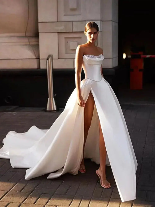 Majestic Pearl-Infused Bridal Gown